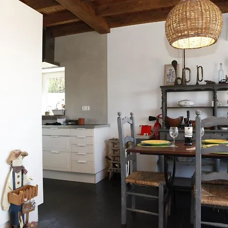 Дом отдыха Flh Mira Guincho House With Sea View And Garden
