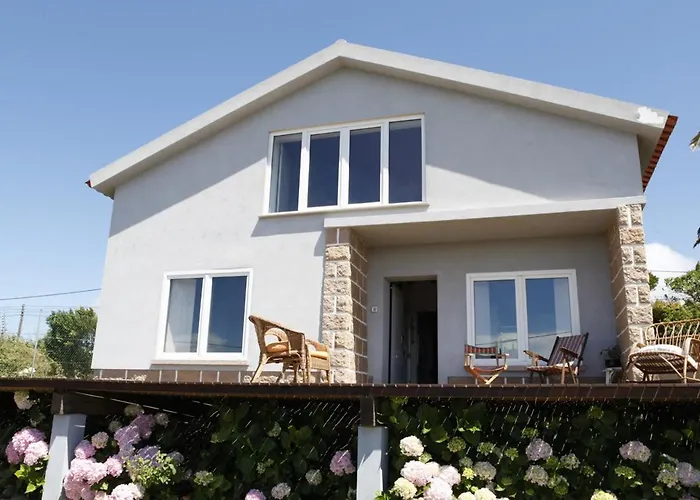 Flh Mira Guincho House With Sea View And Garden * Alcabideche