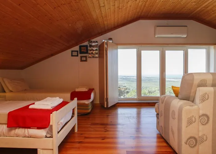 Feriehus Flh Mira Guincho House With Sea View And Garden Alcabideche