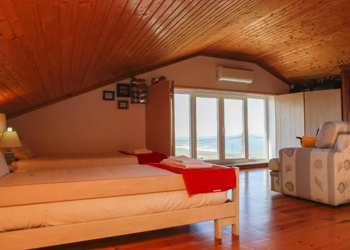 Flh Mira Guincho House With Sea View And Garden Feriehus *