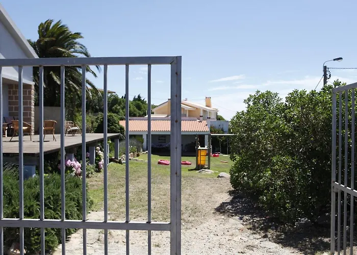 Feriehus Flh Mira Guincho House With Sea View And Garden *